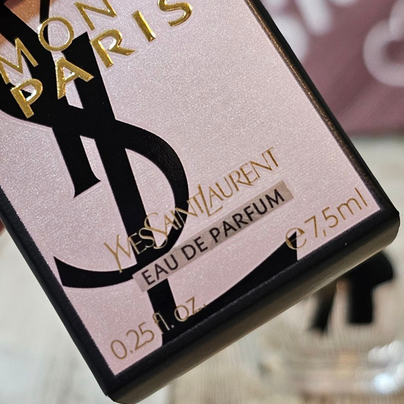 Yves Saint Laurent Mon Paris mini 0.25 oz - Picture 2 of 3